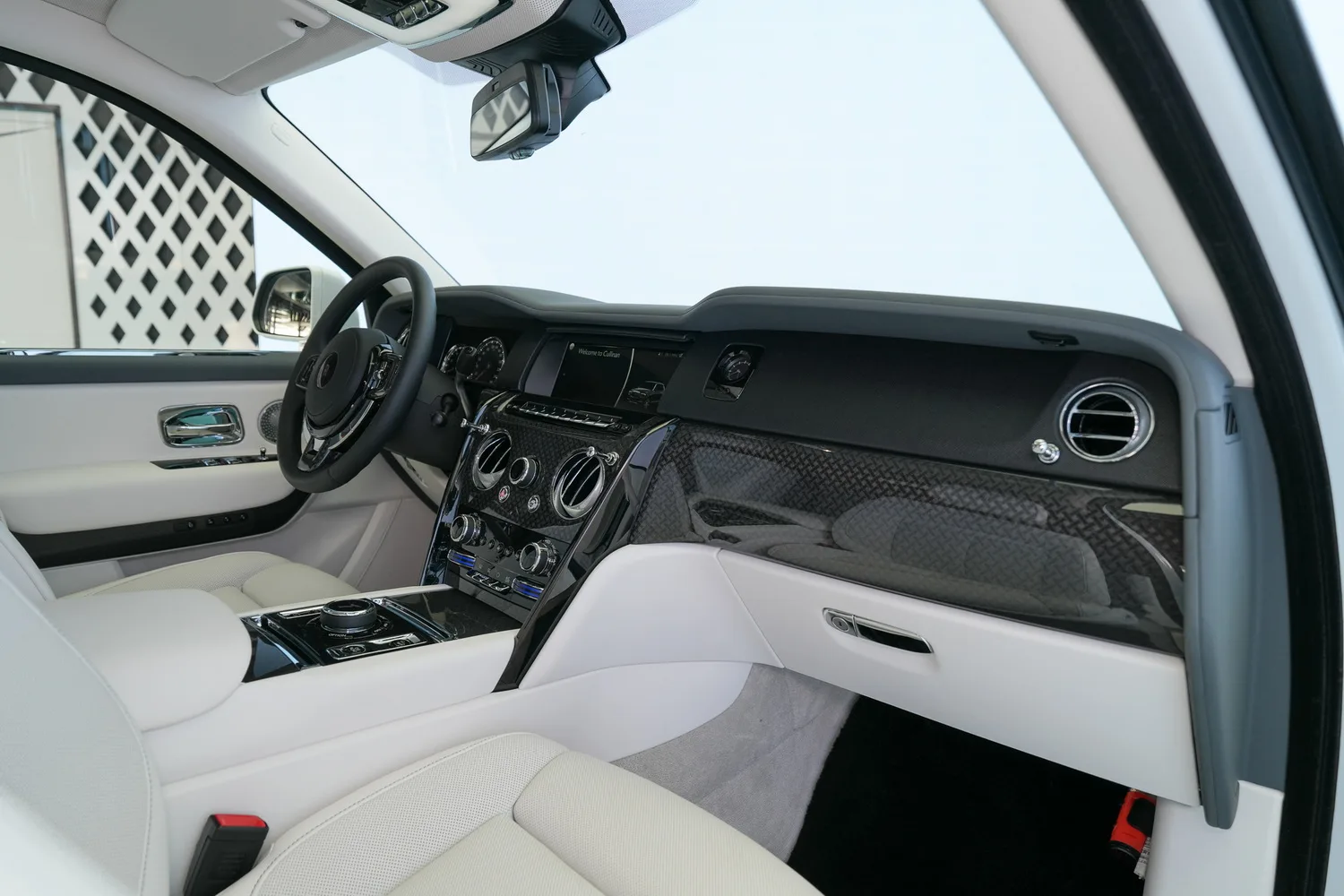 2024 Rolls-Royce Cullinan Black Badge, 17/17