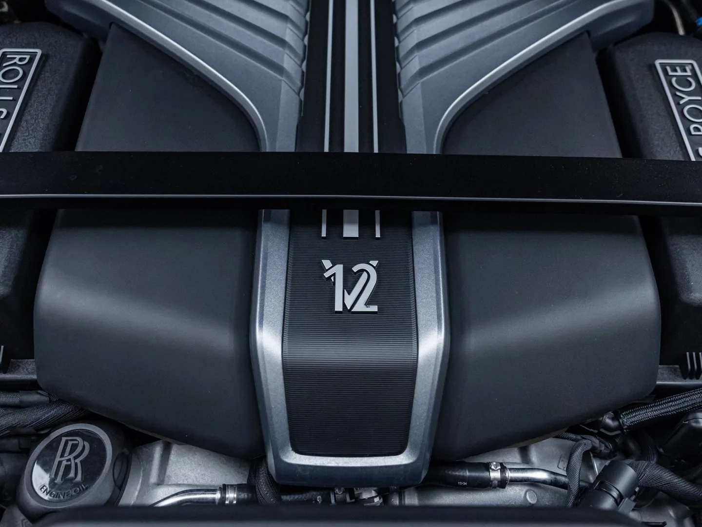 2024 Rolls-Royce Cullinan Black Badge Series II, 14/30