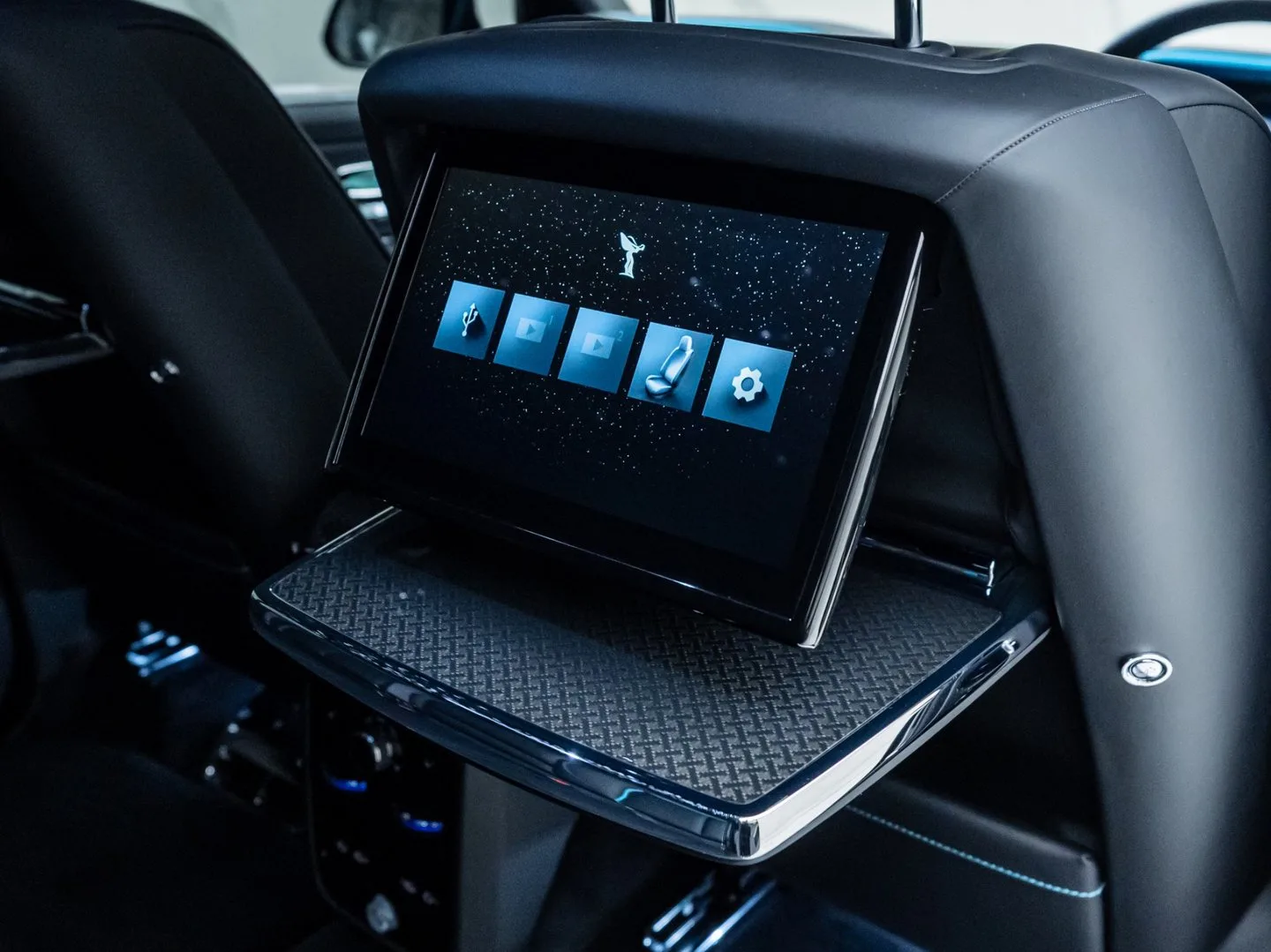 2024 Rolls-Royce Cullinan Black Badge Series II, 15/30