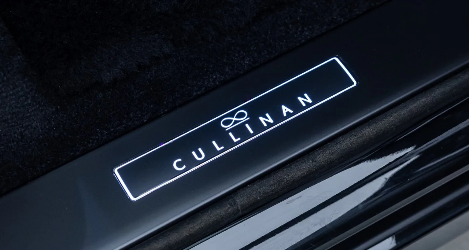 2024 Rolls-Royce Cullinan Black Badge Series II, 26/30