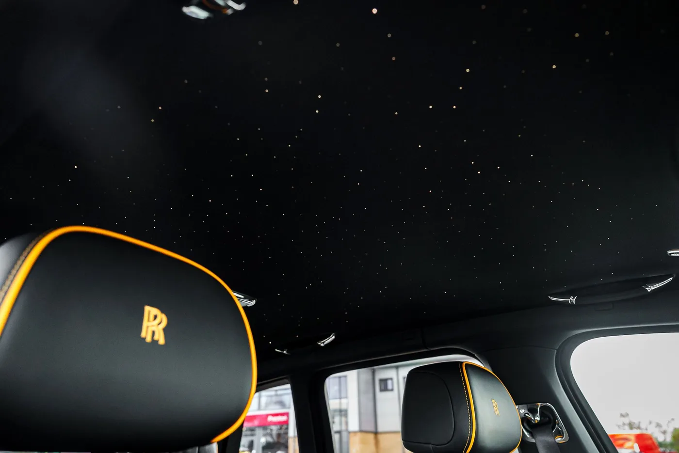 2024 Rolls-Royce Cullinan Black Badge angeboten von einem Supersportwagenhändler in Preston, Vereinigtes Königreich, Foto 25 von 25