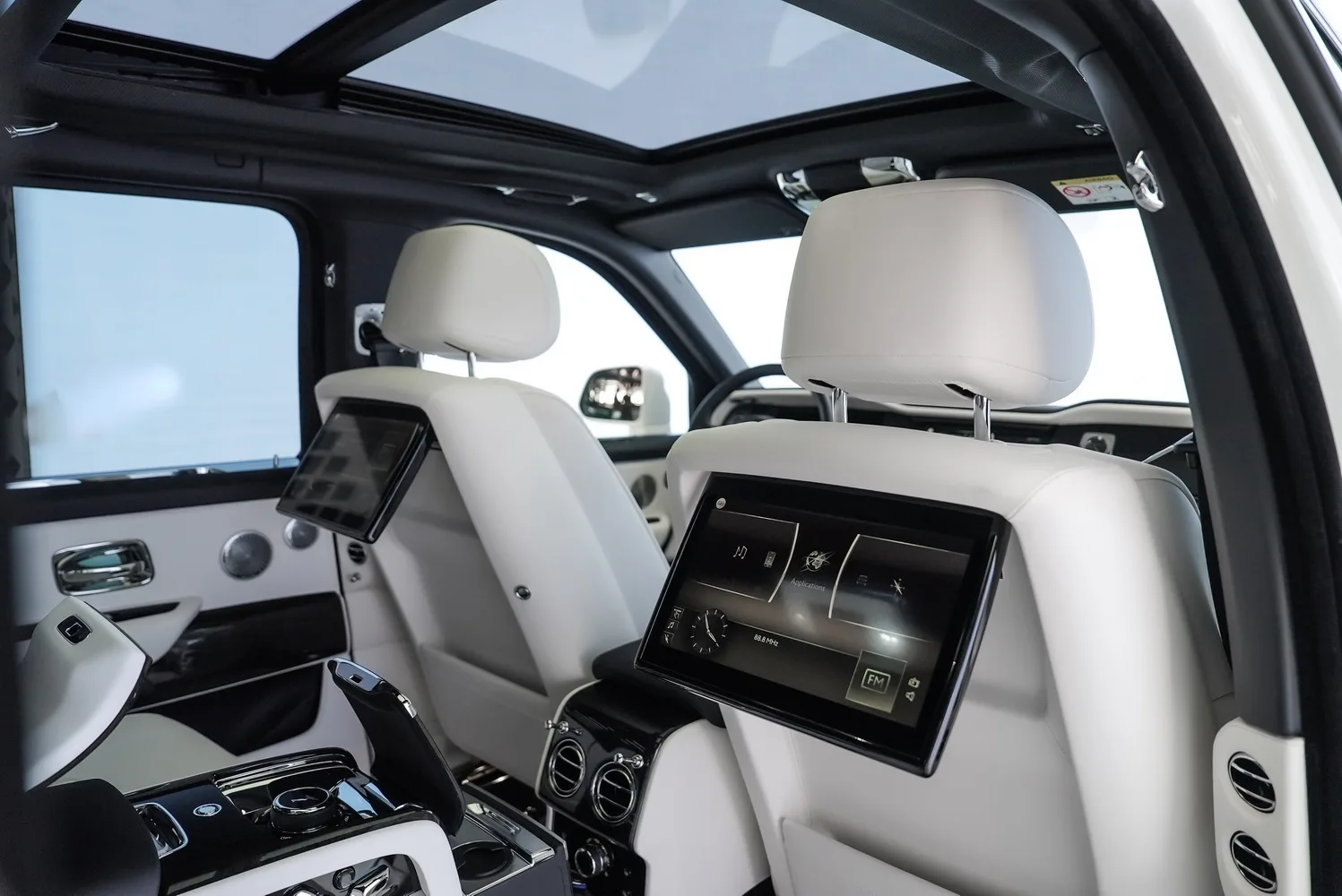 2024 Rolls-Royce Cullinan, 9/15