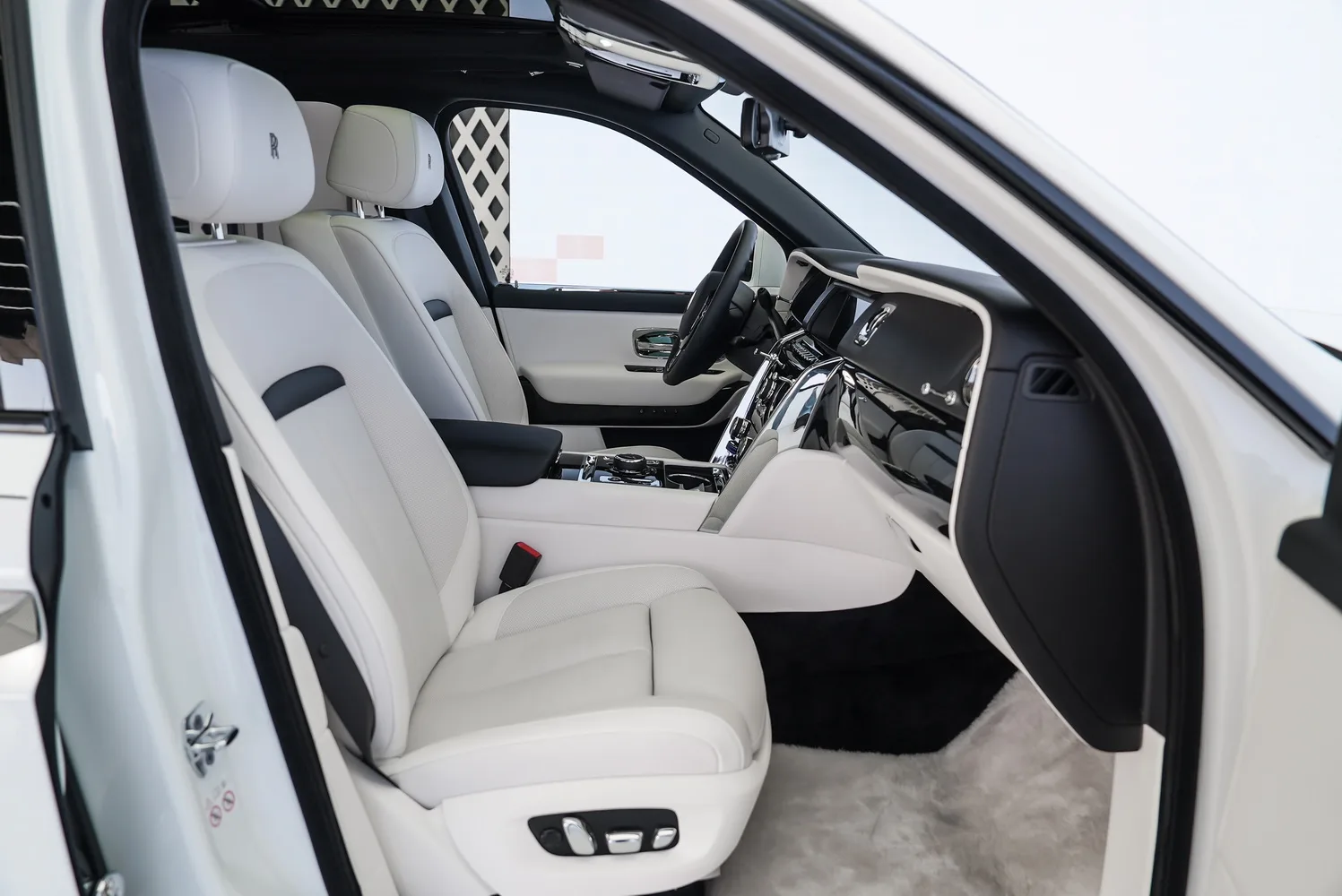 2024 Rolls-Royce Cullinan, 11/15