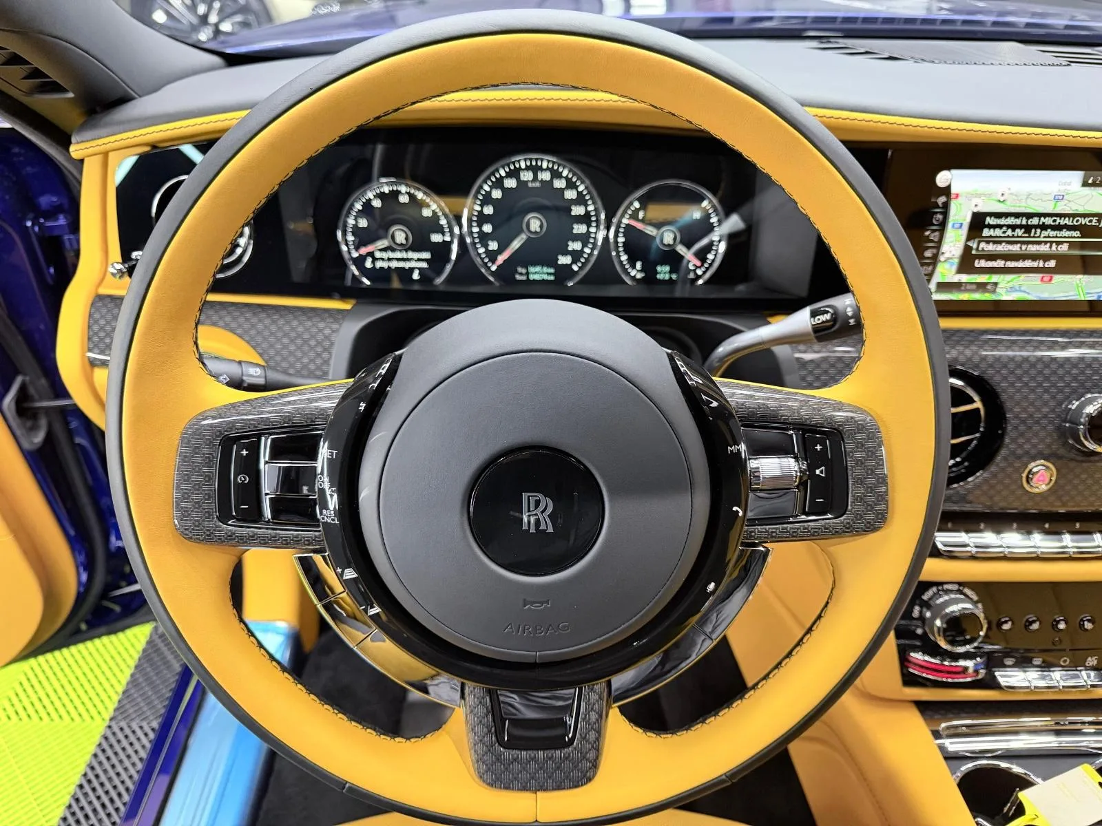 2024 Rolls-Royce Ghost Black Badge, 11/22