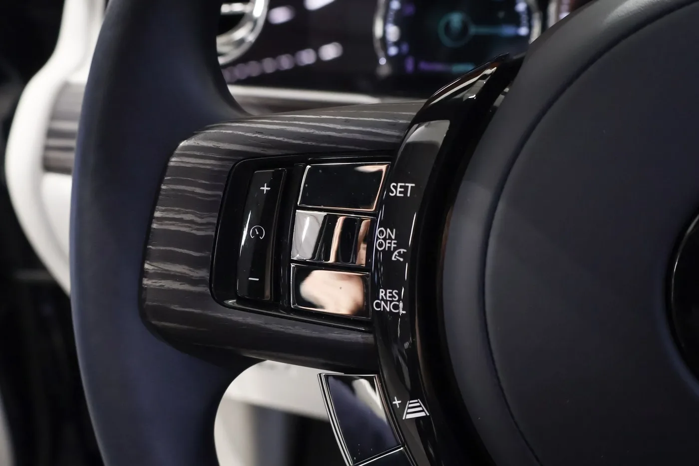 2024 Rolls-Royce Ghost offered by a supercar dealer in Zibido San Giacomo, Italy, photo 20 of 23