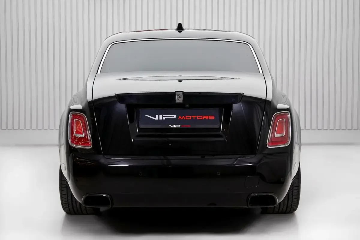 2024 Rolls-Royce Phantom Extended Series II, 5/15