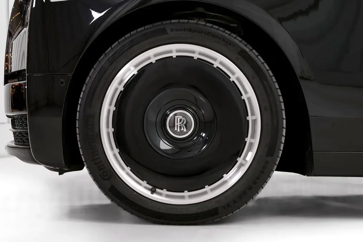 2024 Rolls-Royce Phantom Extended Series II, 7/15
