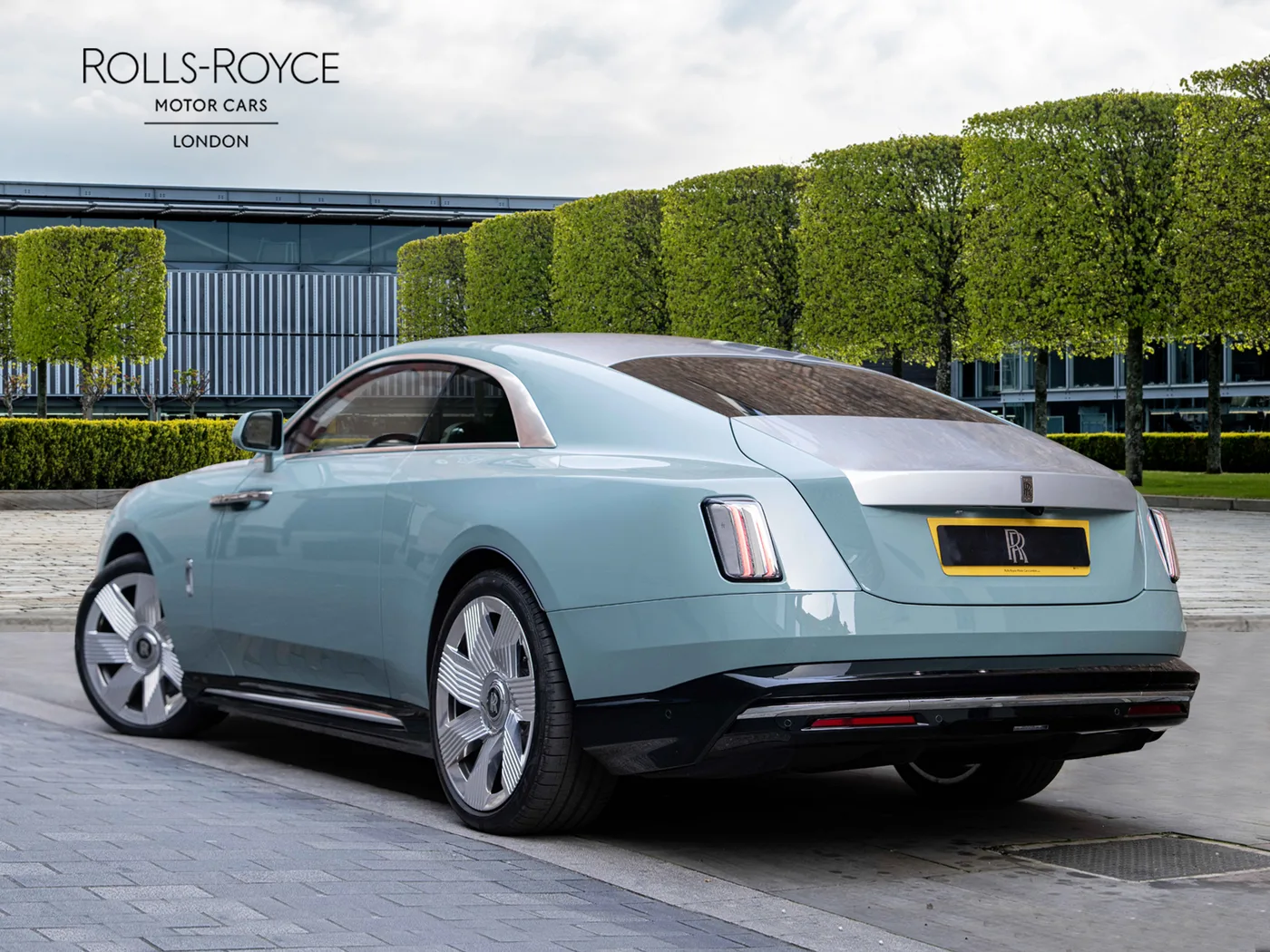 2024 Rolls-Royce Spectre angeboten von einer Vertragshändlergruppe in London, Vereinigtes Königreich, Foto 2 von 25