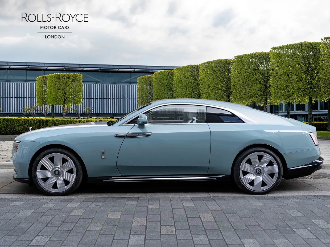 2024 Rolls-Royce Spectre angeboten von einer Vertragshändlergruppe in London, Vereinigtes Königreich, Foto 3 von 25