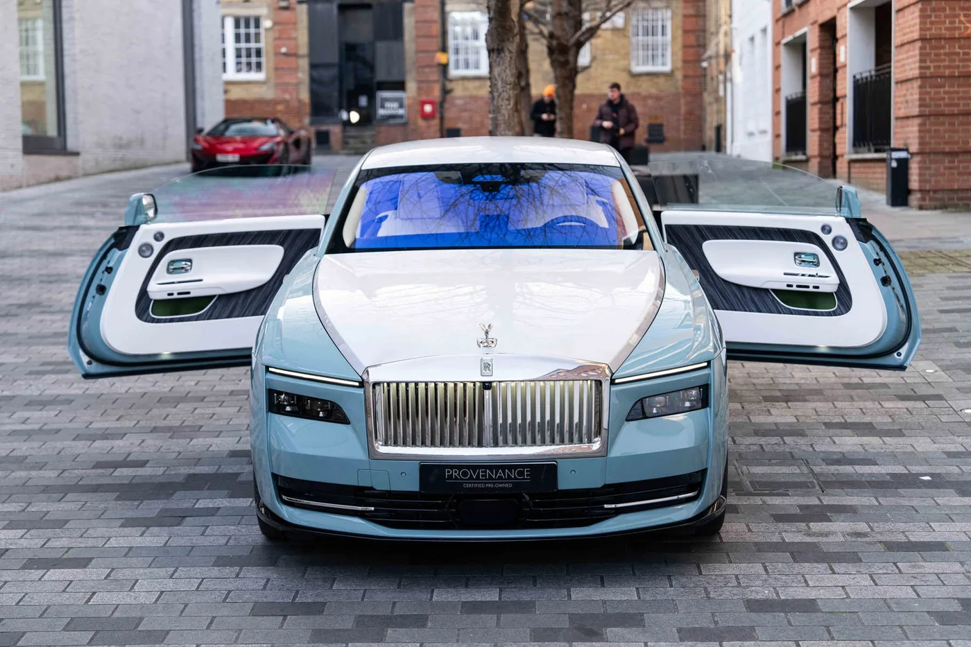 2024 Rolls-Royce Spectre angeboten von einer Vertragshändlergruppe in London, Vereinigtes Königreich, Foto 19 von 25