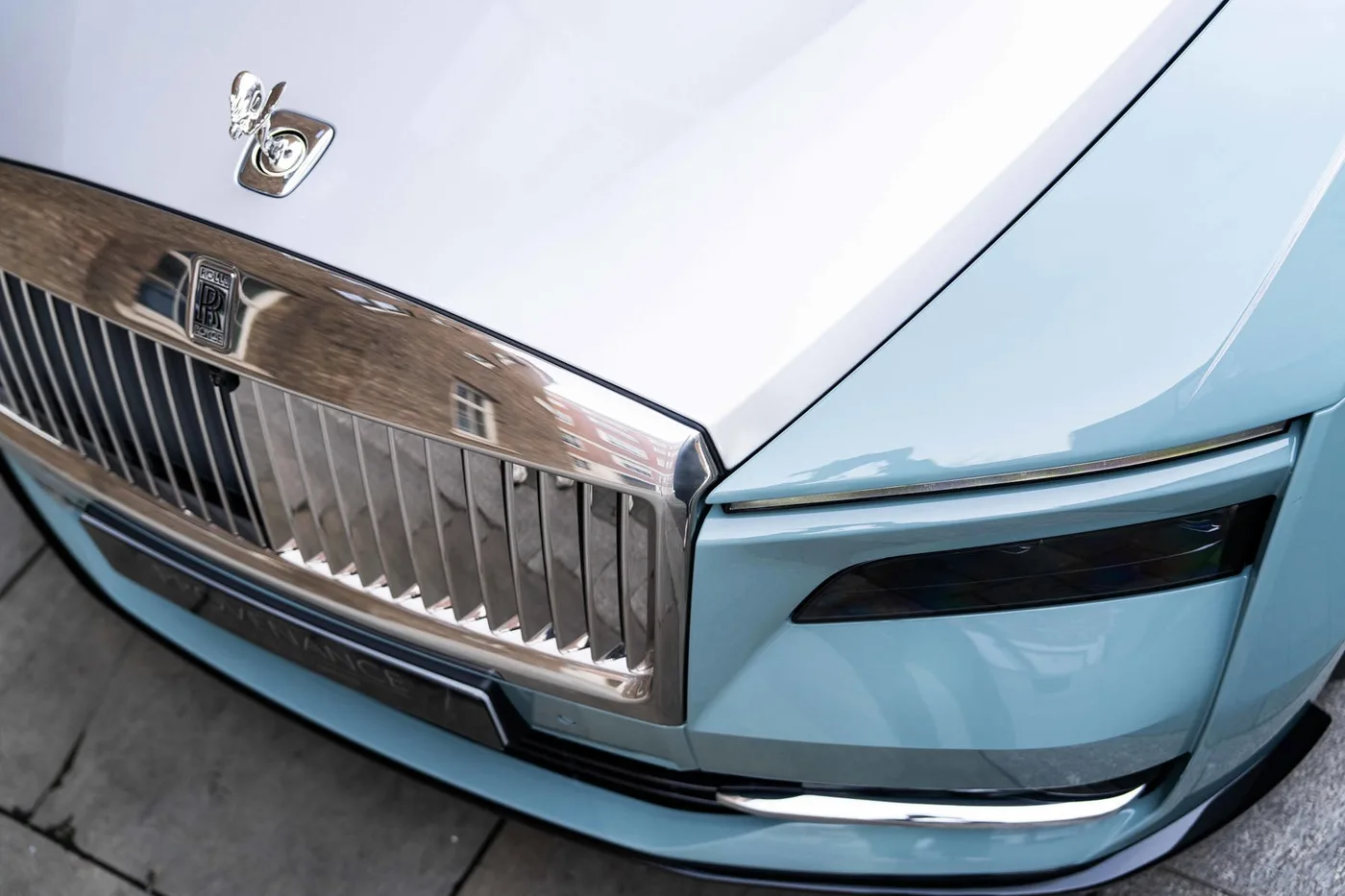 2024 Rolls-Royce Spectre angeboten von einer Vertragshändlergruppe in London, Vereinigtes Königreich, Foto 22 von 25