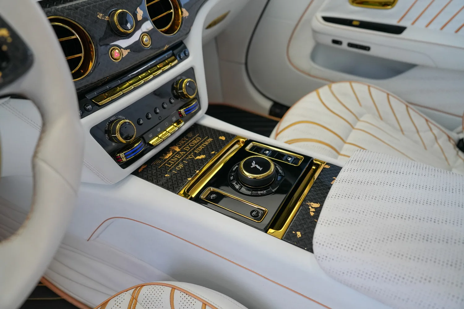 2024 Rolls-Royce Spectre by Mansory Linea d'Oro, 5/19