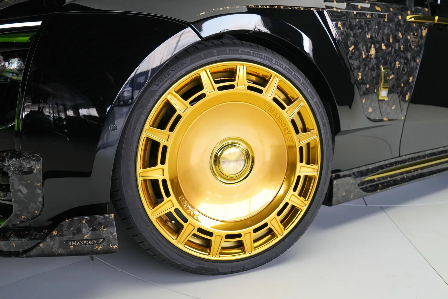 2024 Rolls-Royce Spectre by Mansory Linea d'Oro, 19/19