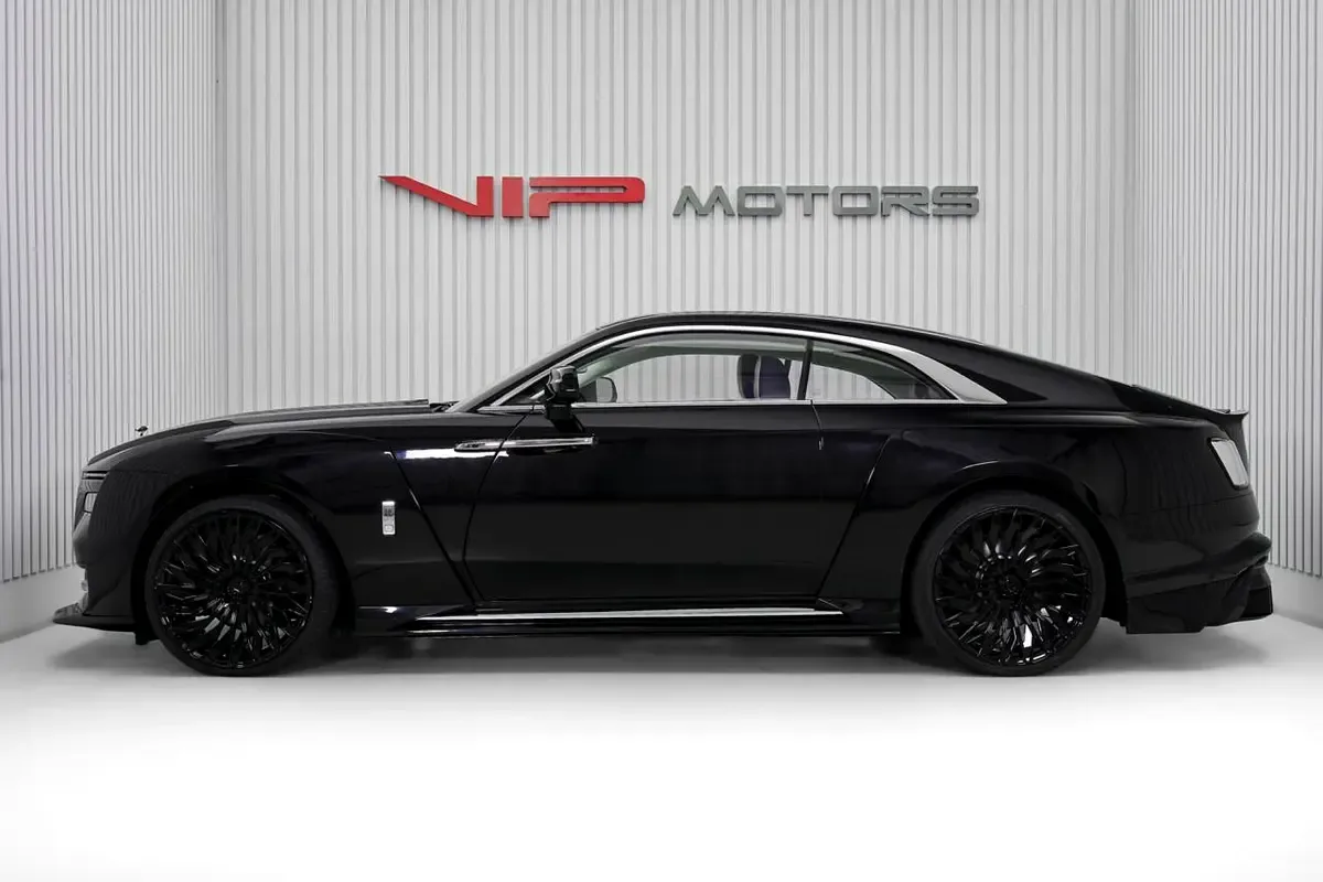 2024 Rolls-Royce Spectre by Venuum, 7/12