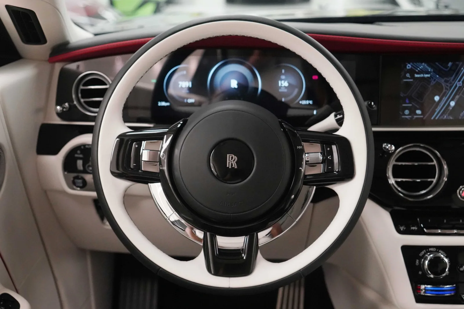 2024 Rolls-Royce Spectre, 9/13