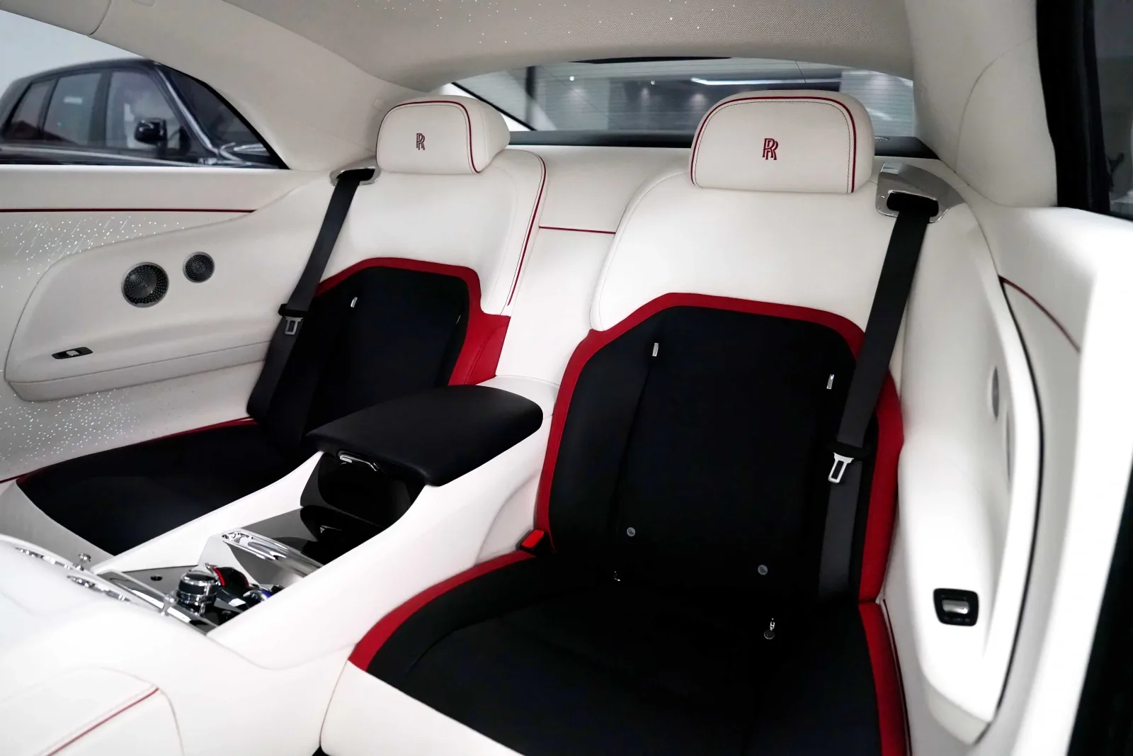 2024 Rolls-Royce Spectre, 13/13