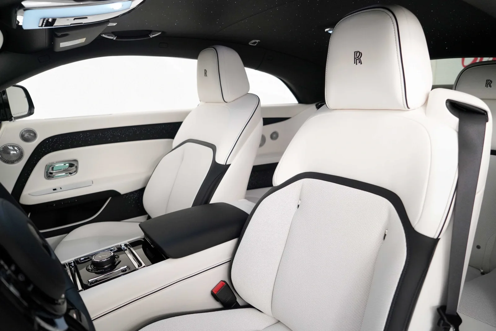 2024 Rolls-Royce Spectre, 16/21