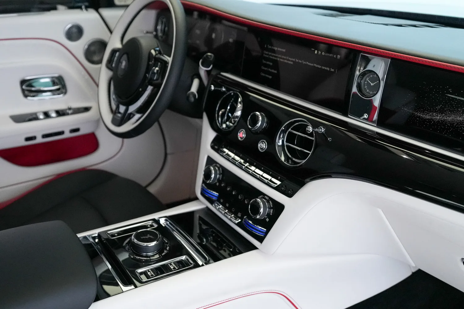 2024 Rolls-Royce Spectre, 9/15