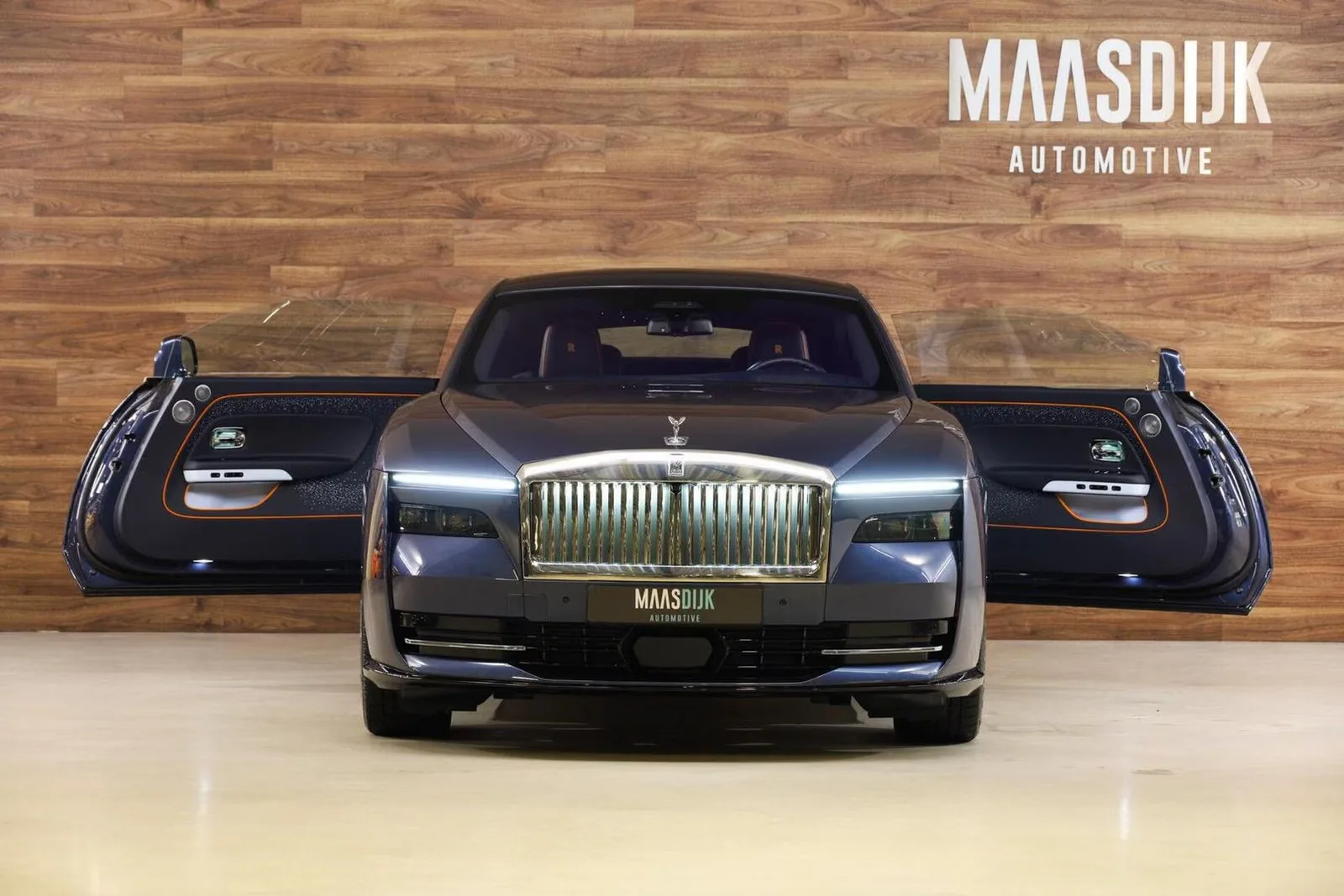 2024 Rolls-Royce Spectre, 3/30