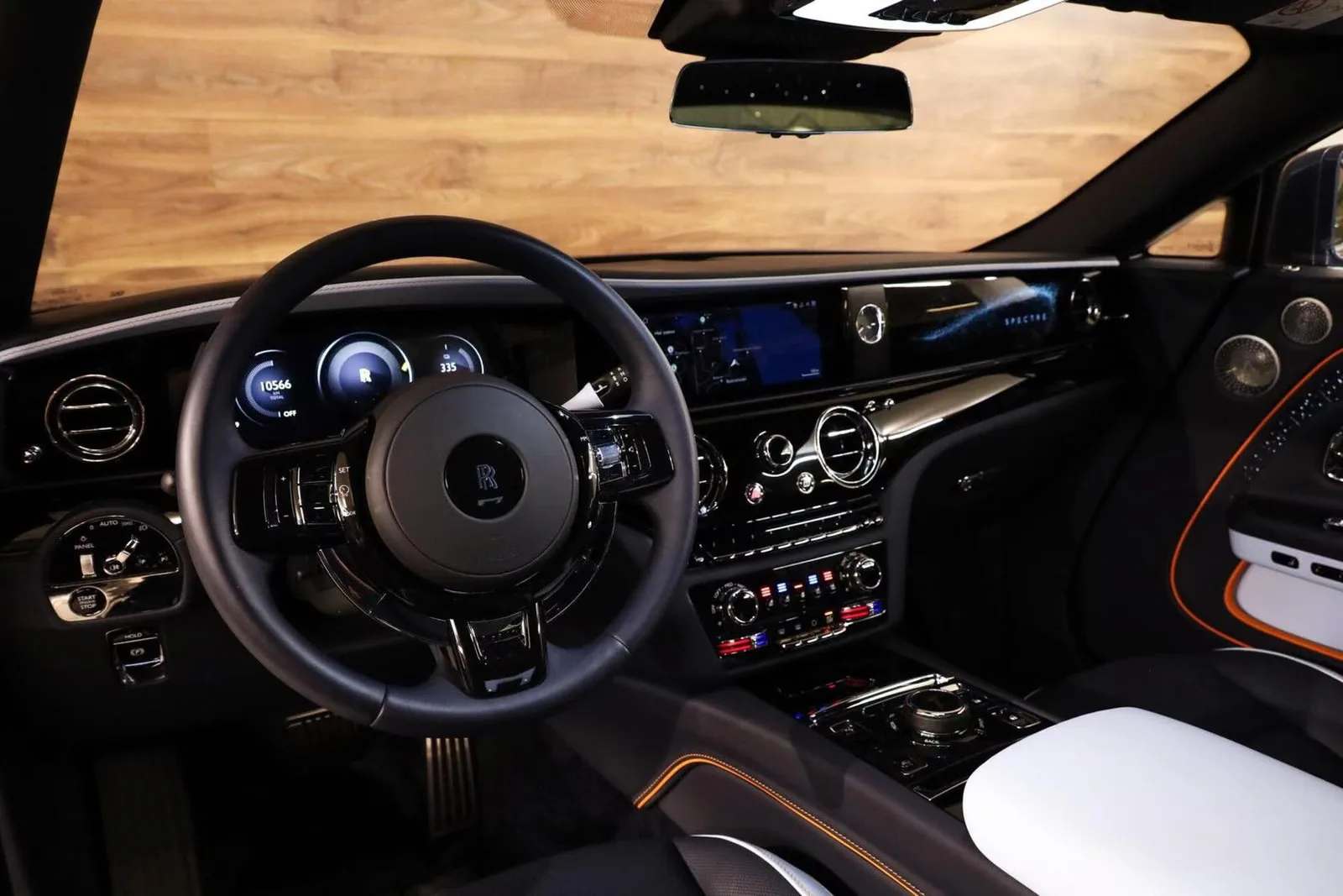 2024 Rolls-Royce Spectre, 4/30