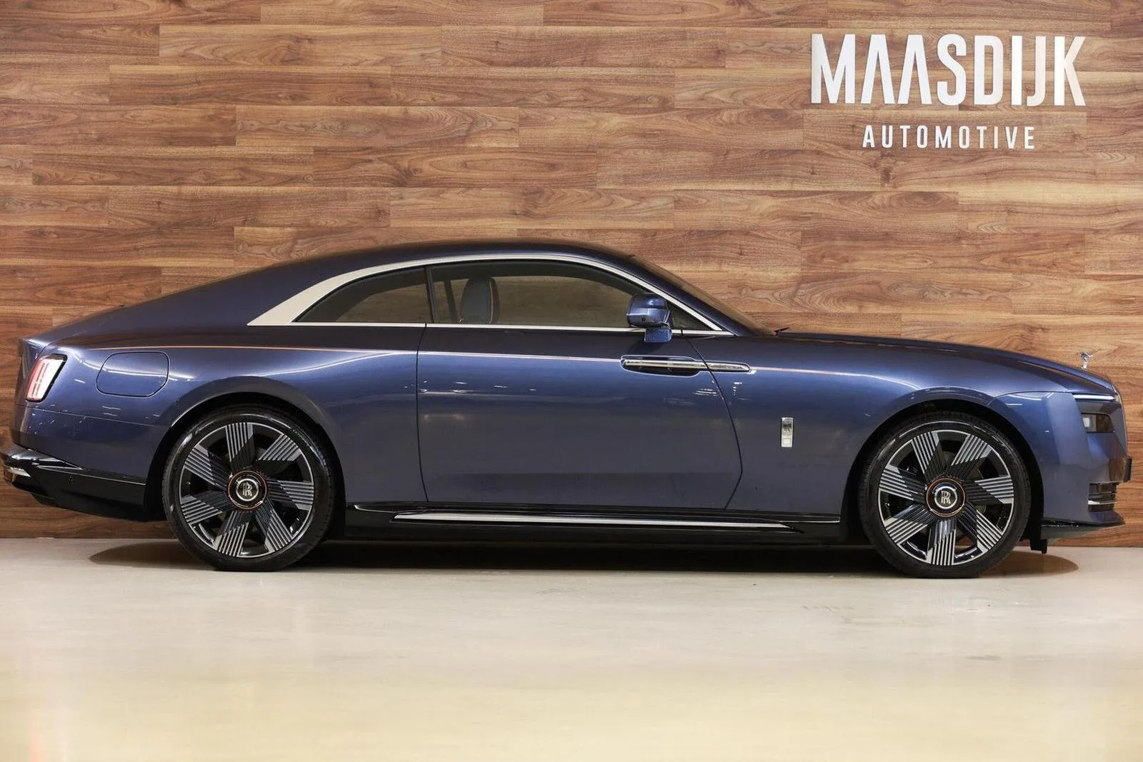 2024 Rolls-Royce Spectre, 6/30