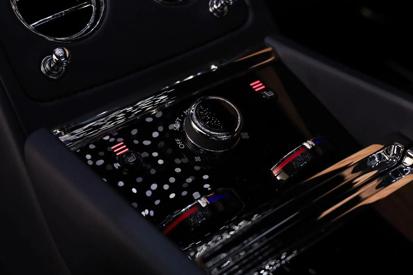 2024 Rolls-Royce Spectre, 11/30