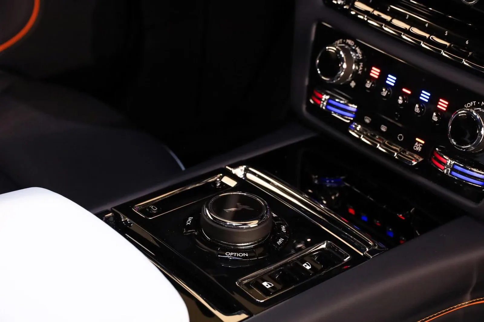 2024 Rolls-Royce Spectre, 25/30