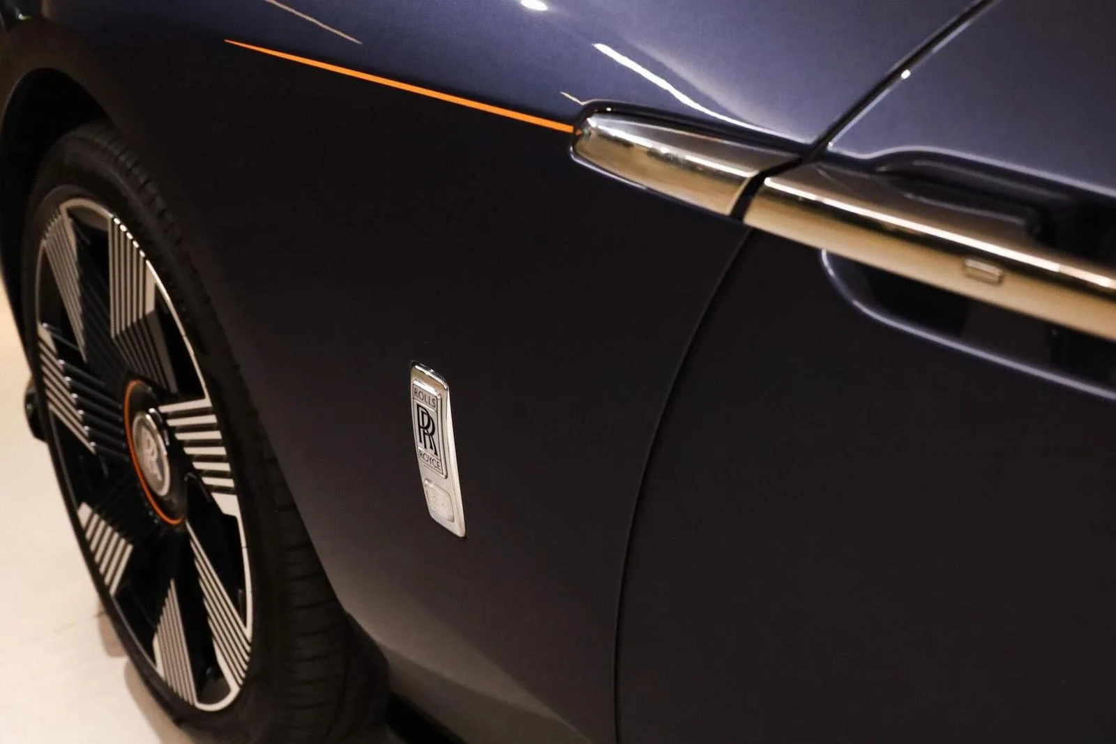 2024 Rolls-Royce Spectre, 28/30