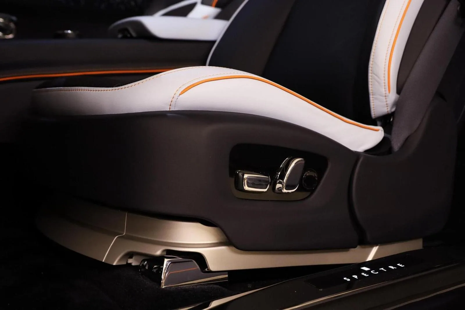 2024 Rolls-Royce Spectre, 29/30