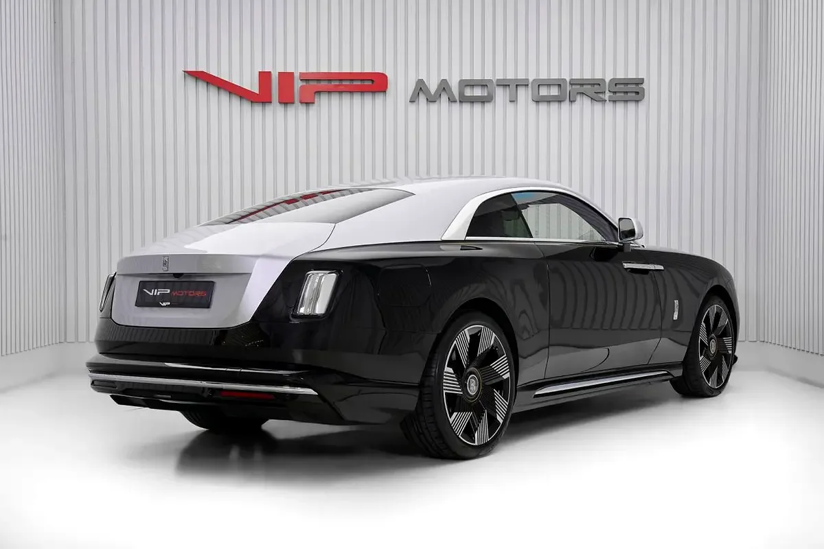 2024 Rolls-Royce Spectre, 4/12