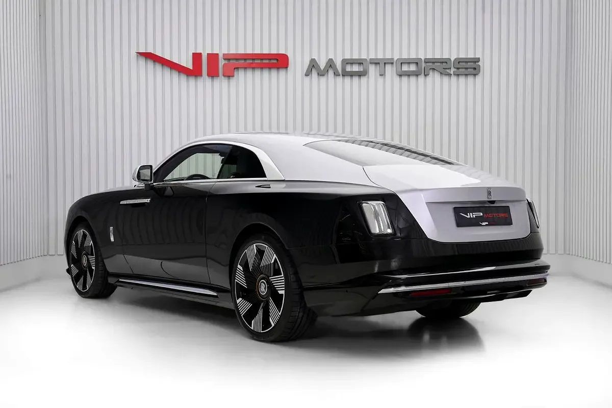 2024 Rolls-Royce Spectre, 7/12