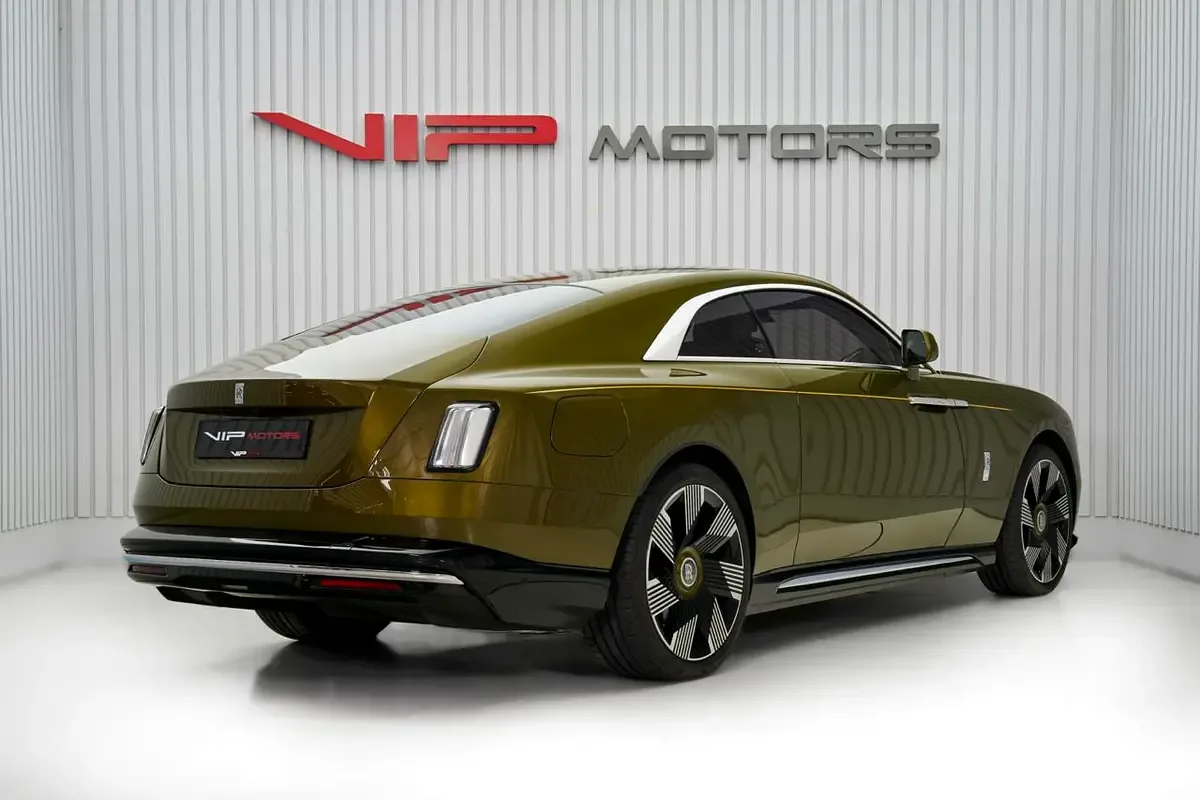 2024 Rolls-Royce Spectre, 3/11