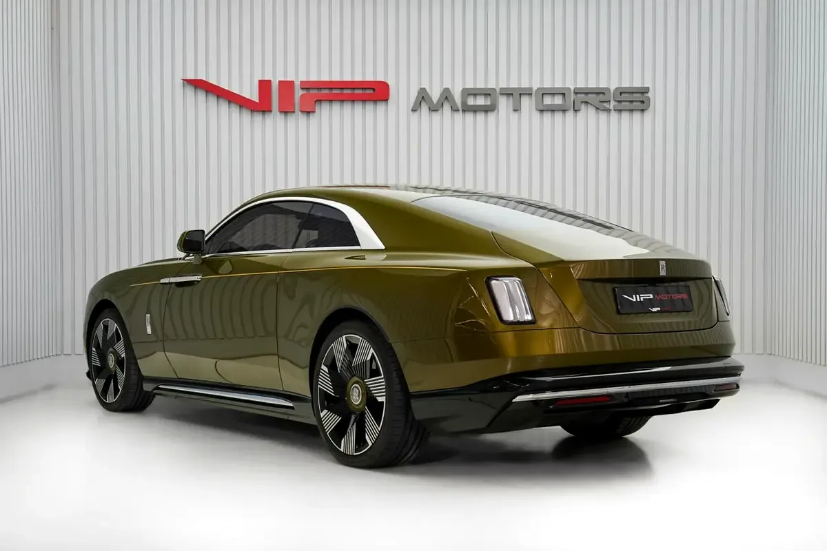 2024 Rolls-Royce Spectre, 5/11