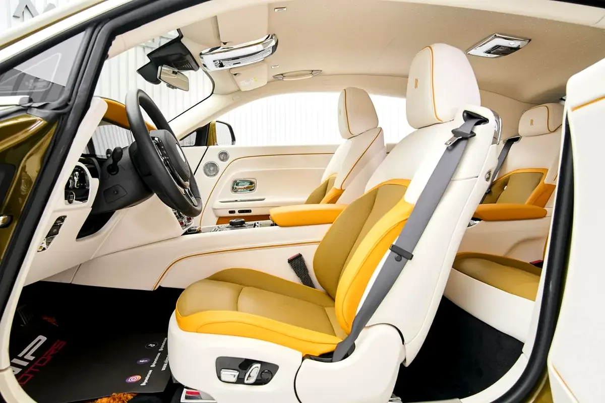 2024 Rolls-Royce Spectre, 10/11
