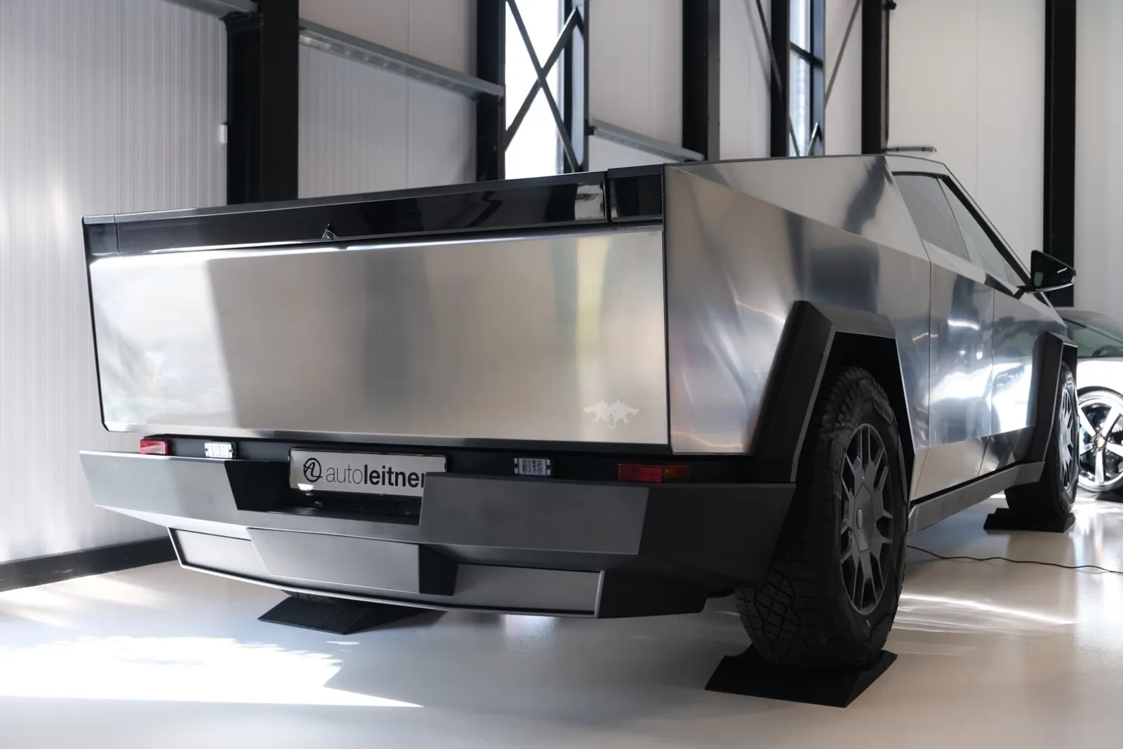 2024 Tesla Cybertruck Cyberbeast, 3/16