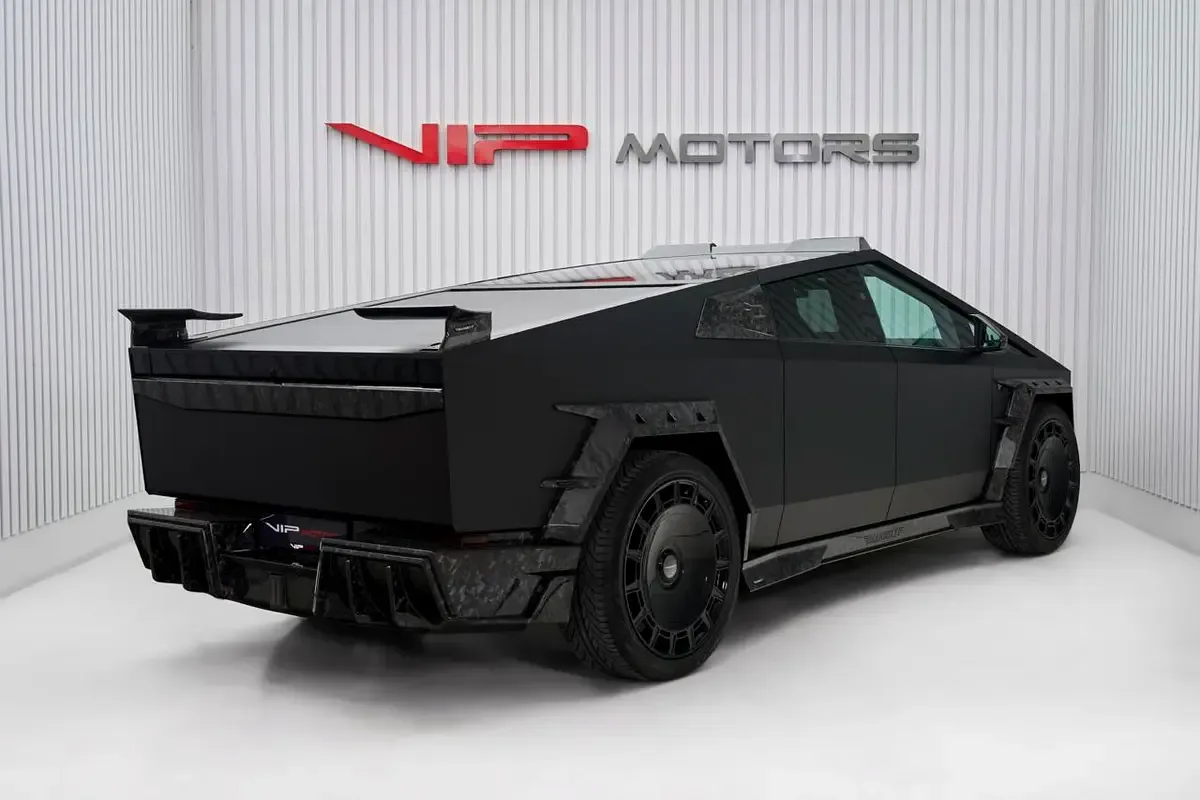 2024 Tesla Cybertruck by Mansory Cyberbeast, 4/12