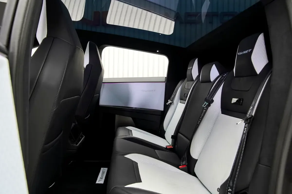 2024 Tesla Cybertruck by Mansory Cyberbeast, 12/12