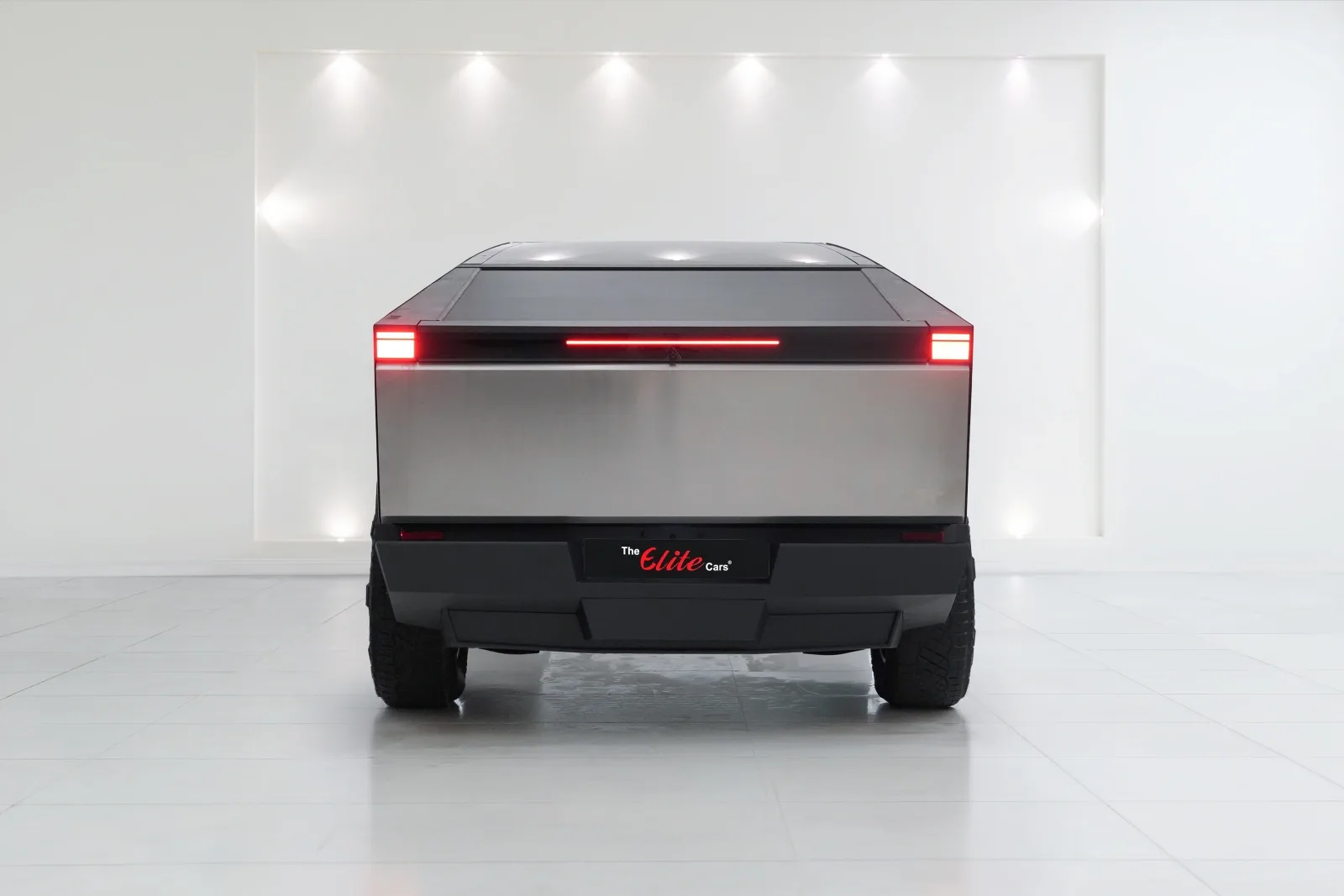 2024 Tesla Cybertruck Cyberbeast, 3/16