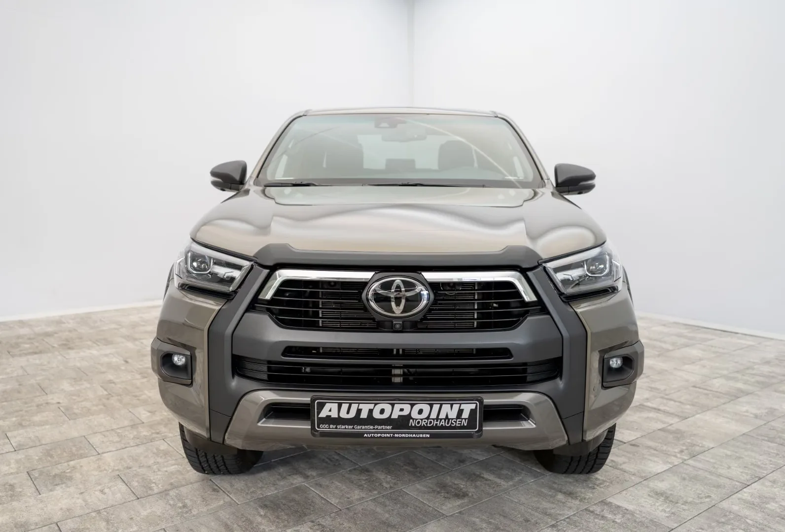 2024 Toyota Hilux Invincible, 6/29