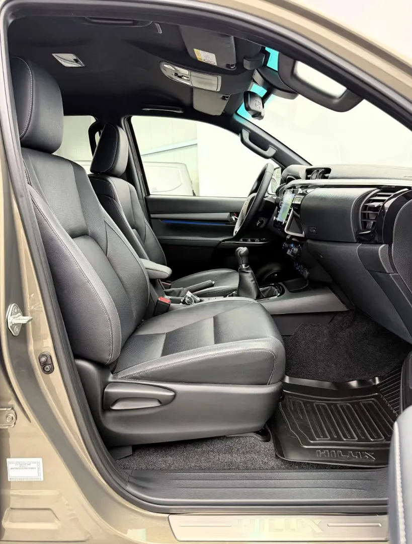 2024 Toyota Hilux Invincible, 20/29