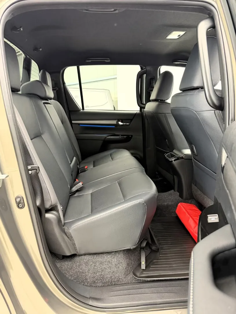 2024 Toyota Hilux Invincible, 24/29