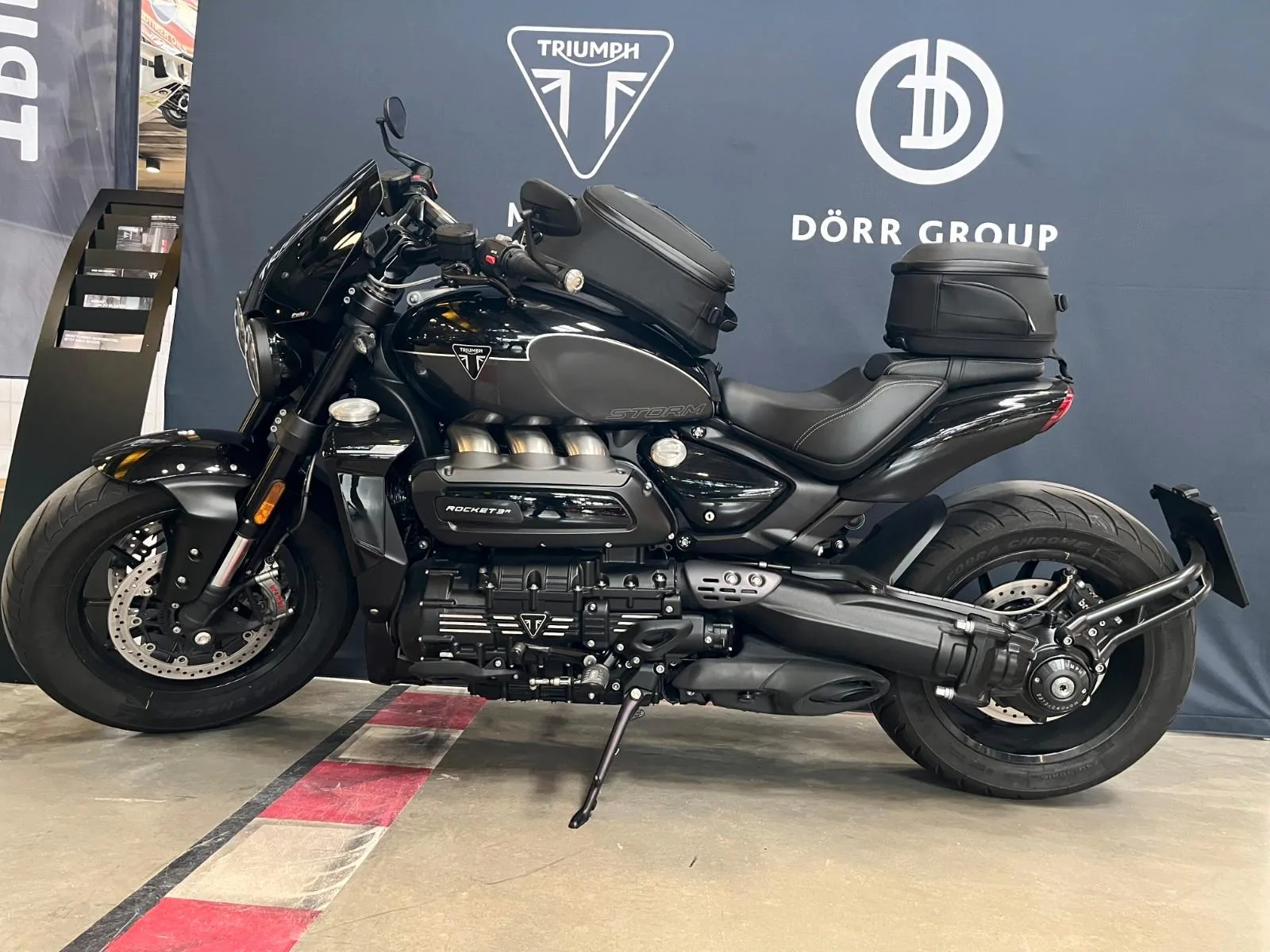 2024 Triumph Rocket 3 Storm R, 2/10