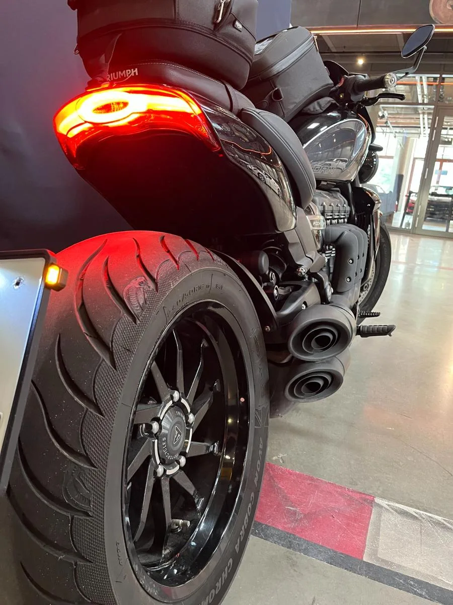 2024 Triumph Rocket 3 Storm R, 7/10