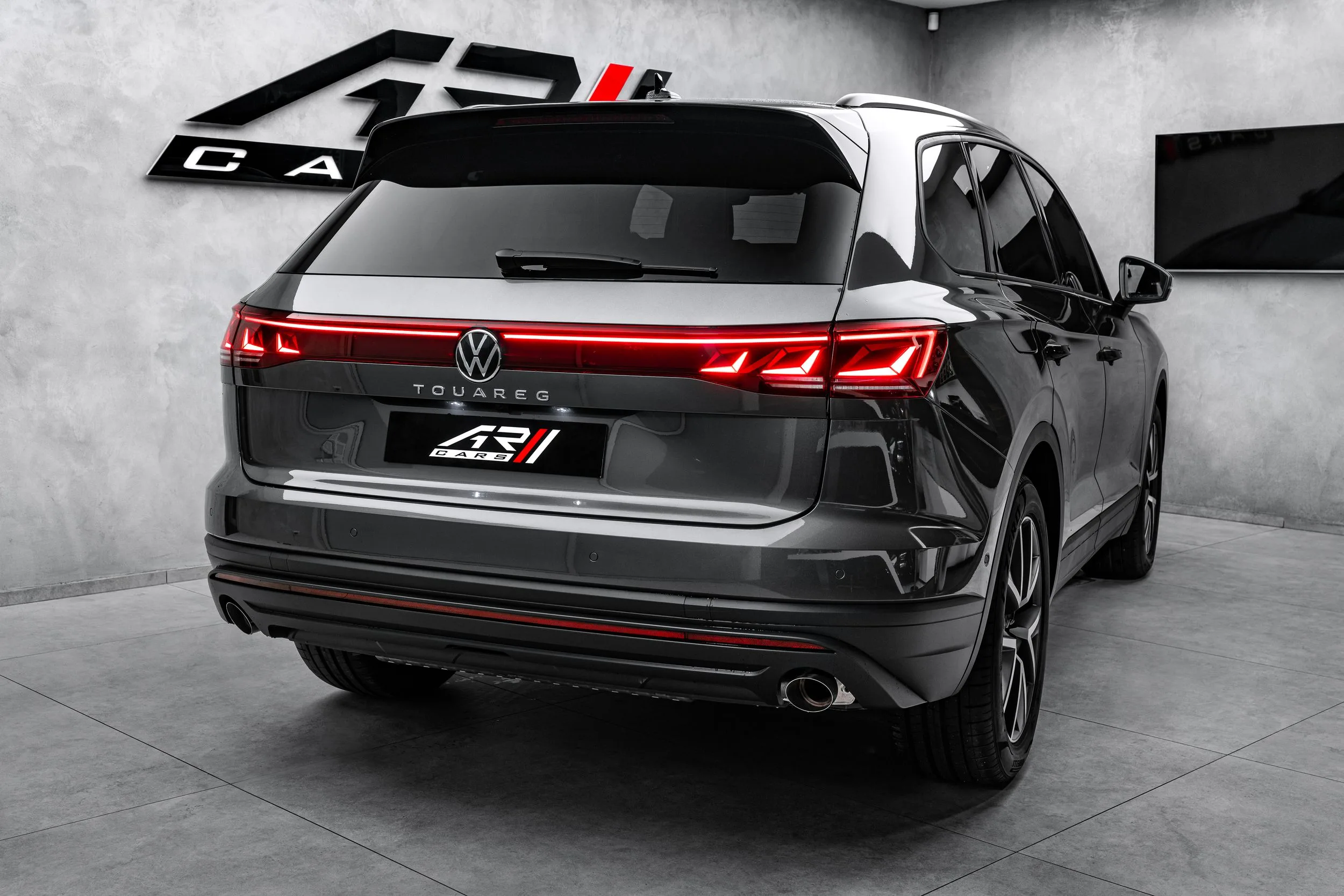 2024 Volkswagen Touareg V6 TDI 4MOTION, 6/18