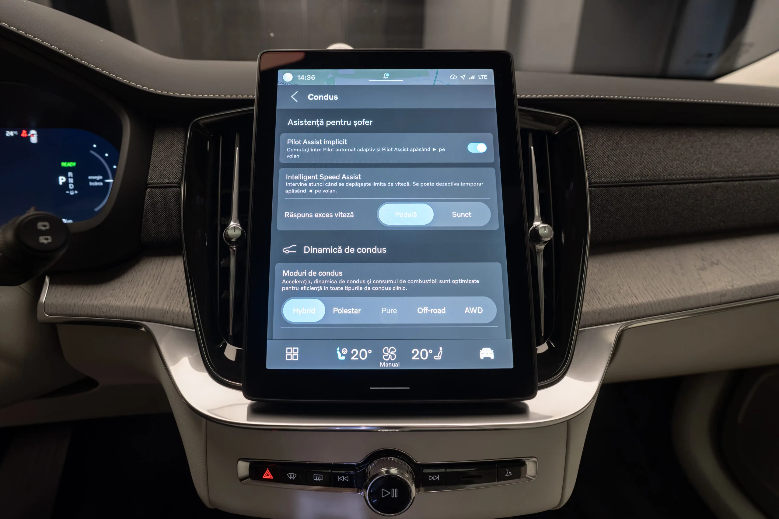 2024 Volvo XC90 T8, 23/30
