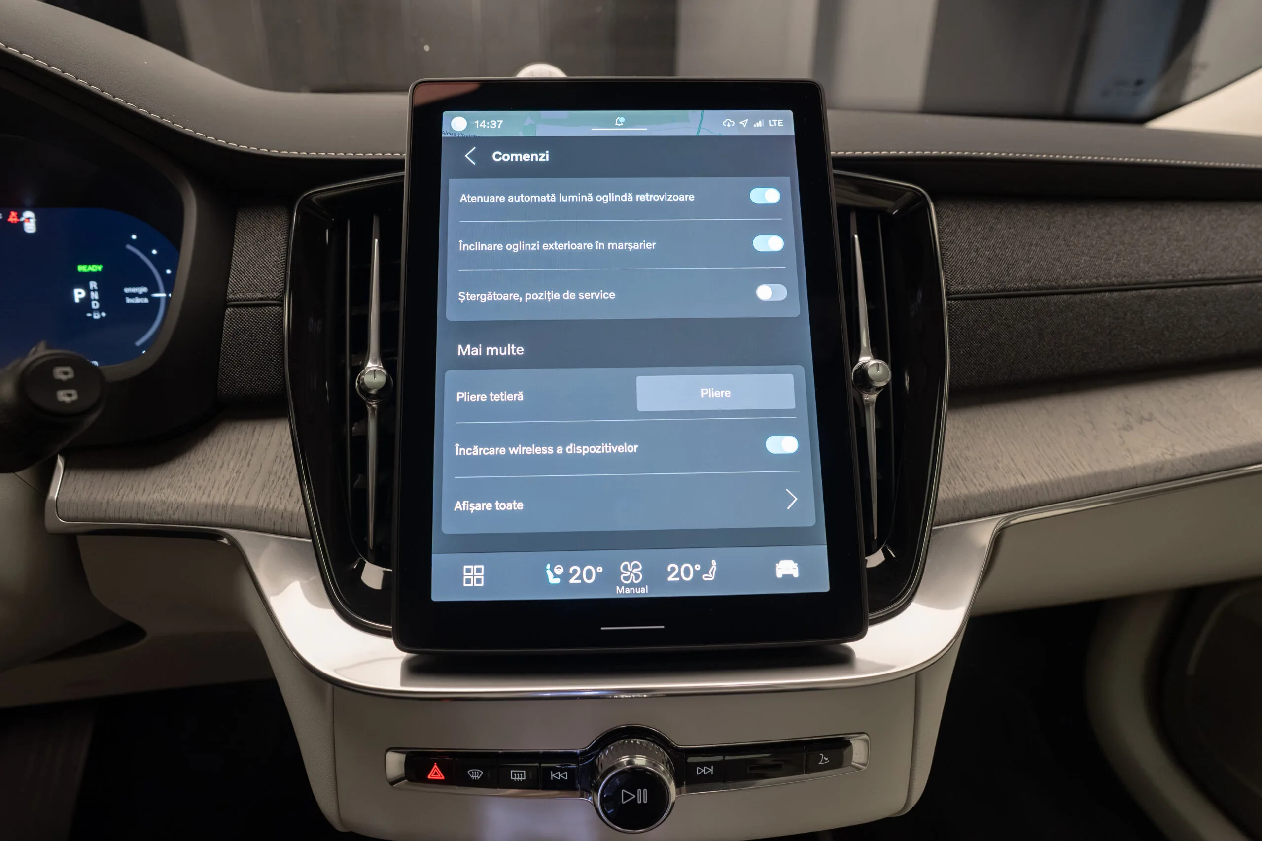 2024 Volvo XC90 T8, 28/30