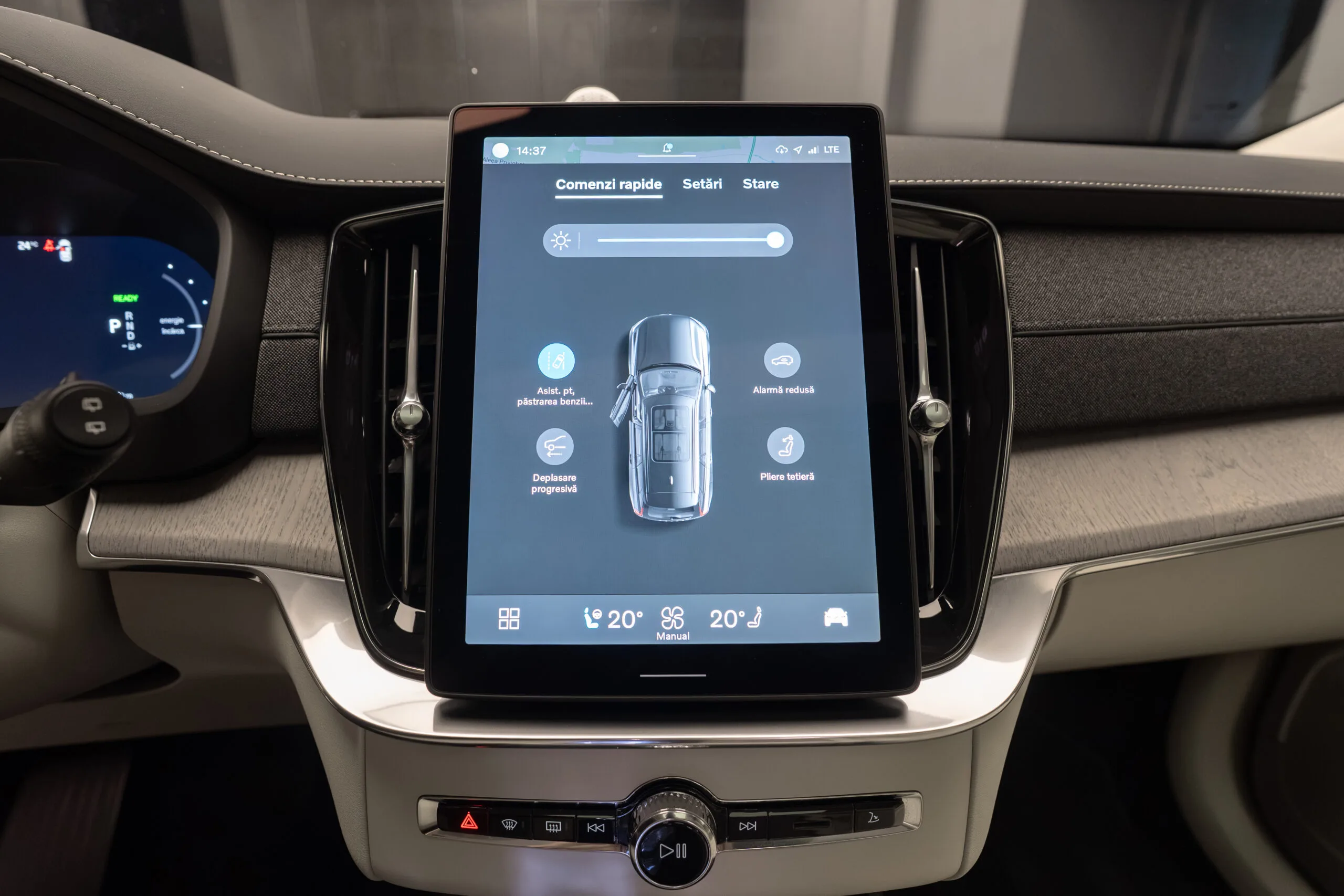 2024 Volvo XC90 T8, 29/30