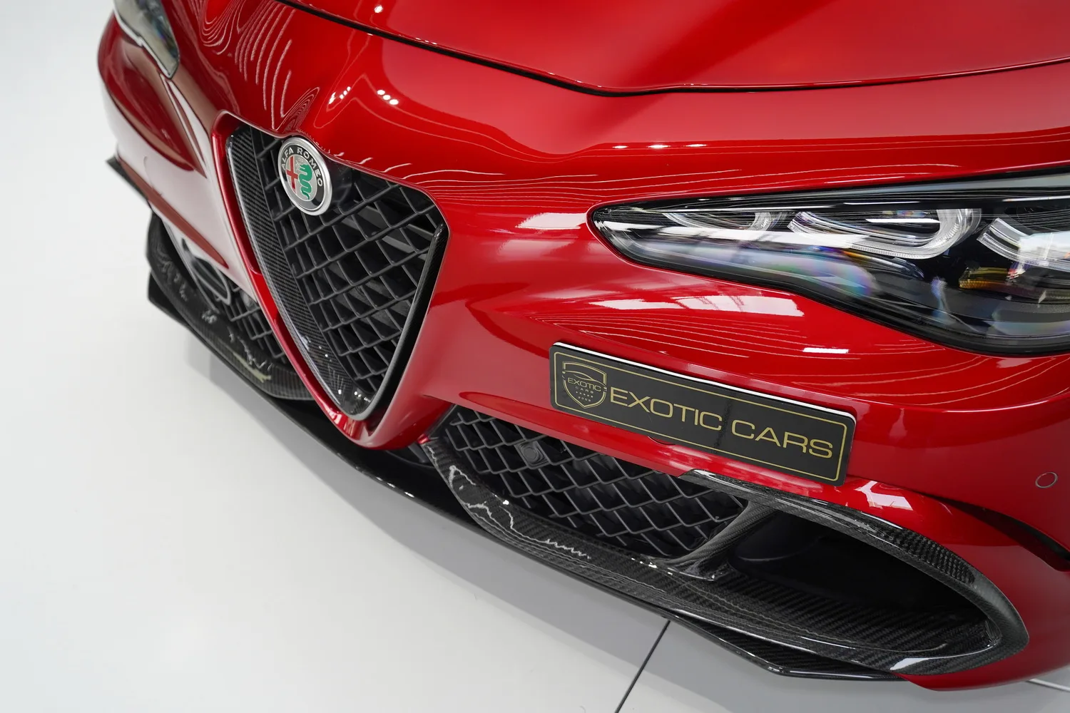 2025 Alfa Romeo Giulia Quadrifoglio Super Sport, 6/20
