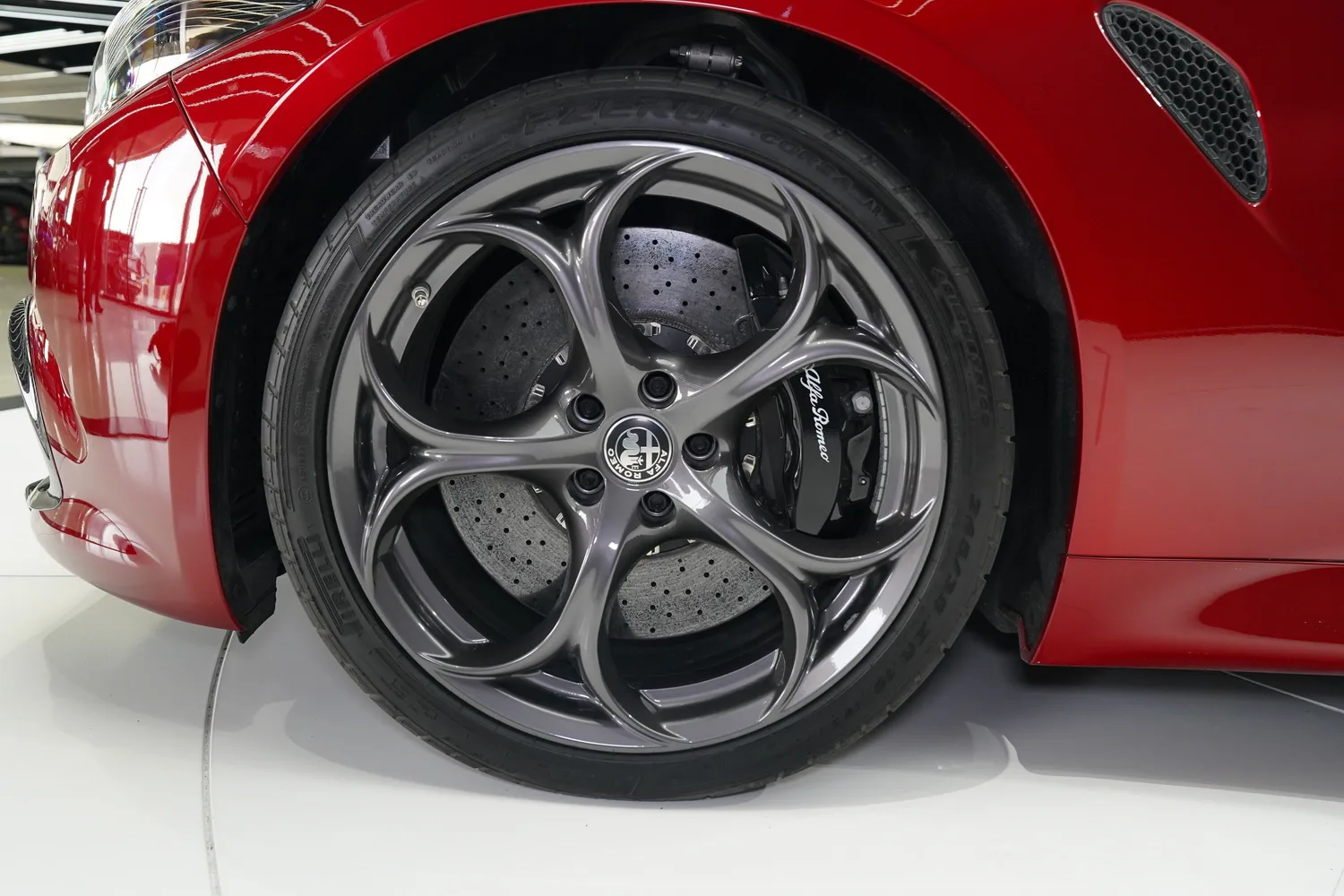 2025 Alfa Romeo Giulia Quadrifoglio Super Sport, 13/20