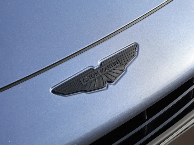 2025 Aston Martin DB12, 25/30